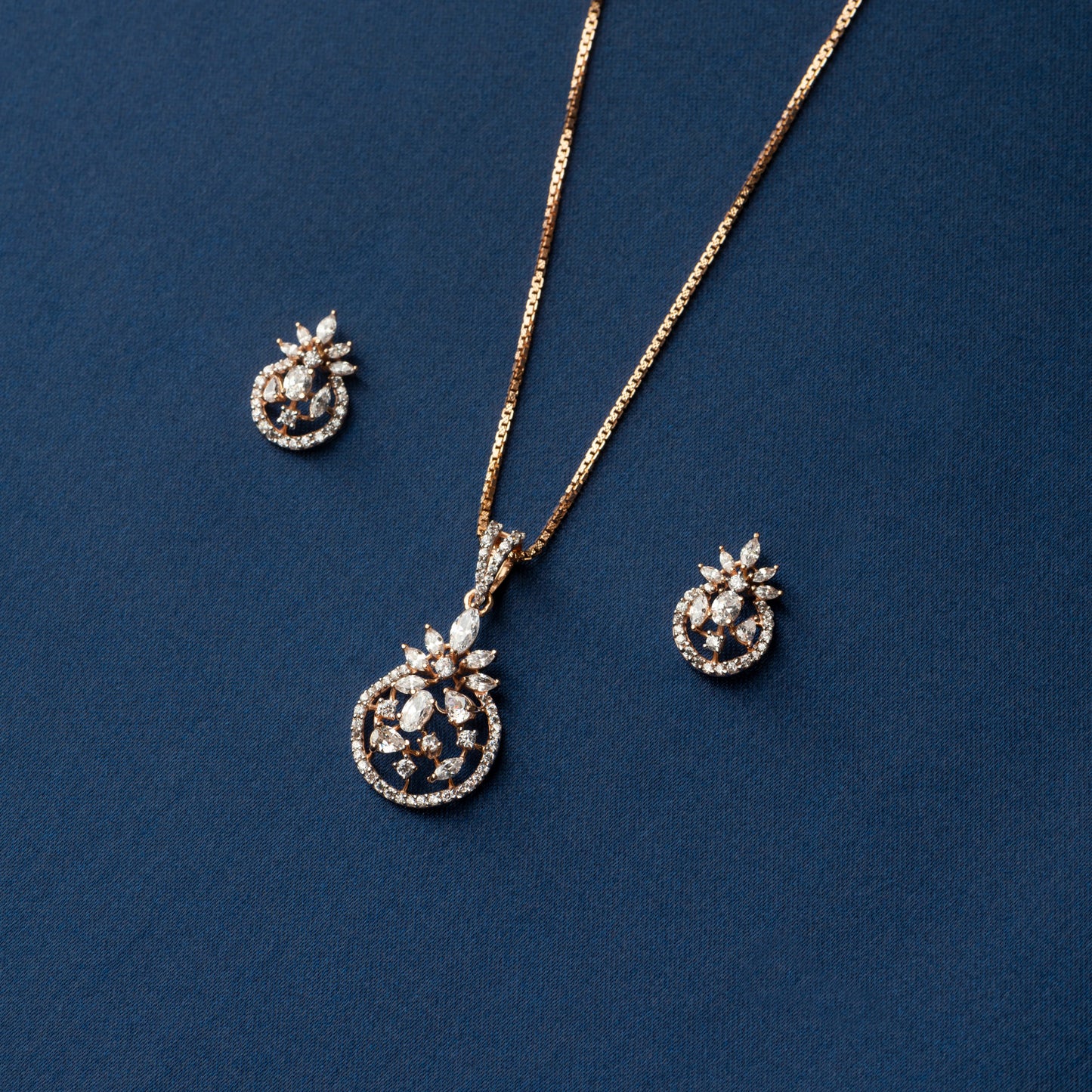 Diamond Pendant Set